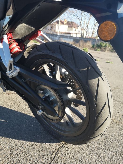 Benelli TNT 250 — живий, маневрений і надійний