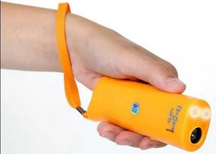 Ультразвуковой отпугиватель собак  звуковой вiдлякувач LED фонарик