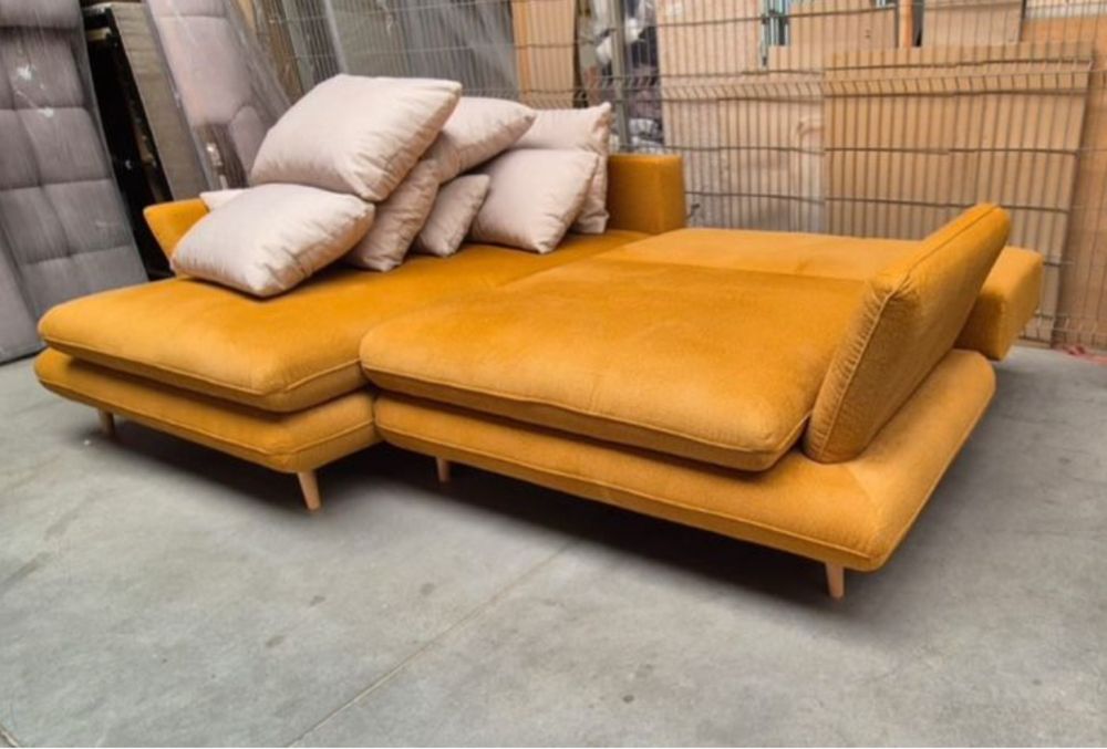 Naroznik, kanapa, rogowka funkcja spania. Okazja