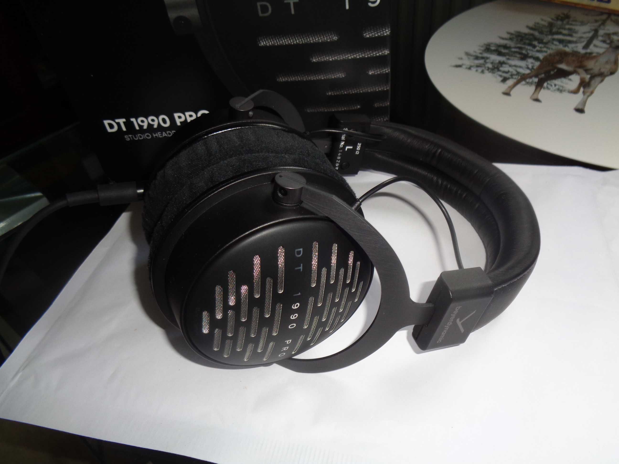 Beyerdynamic DT 1990 PRO