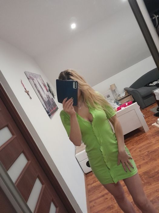 Sukienka dekolt rozpinana guziki mini podkreślająca sexy xs s