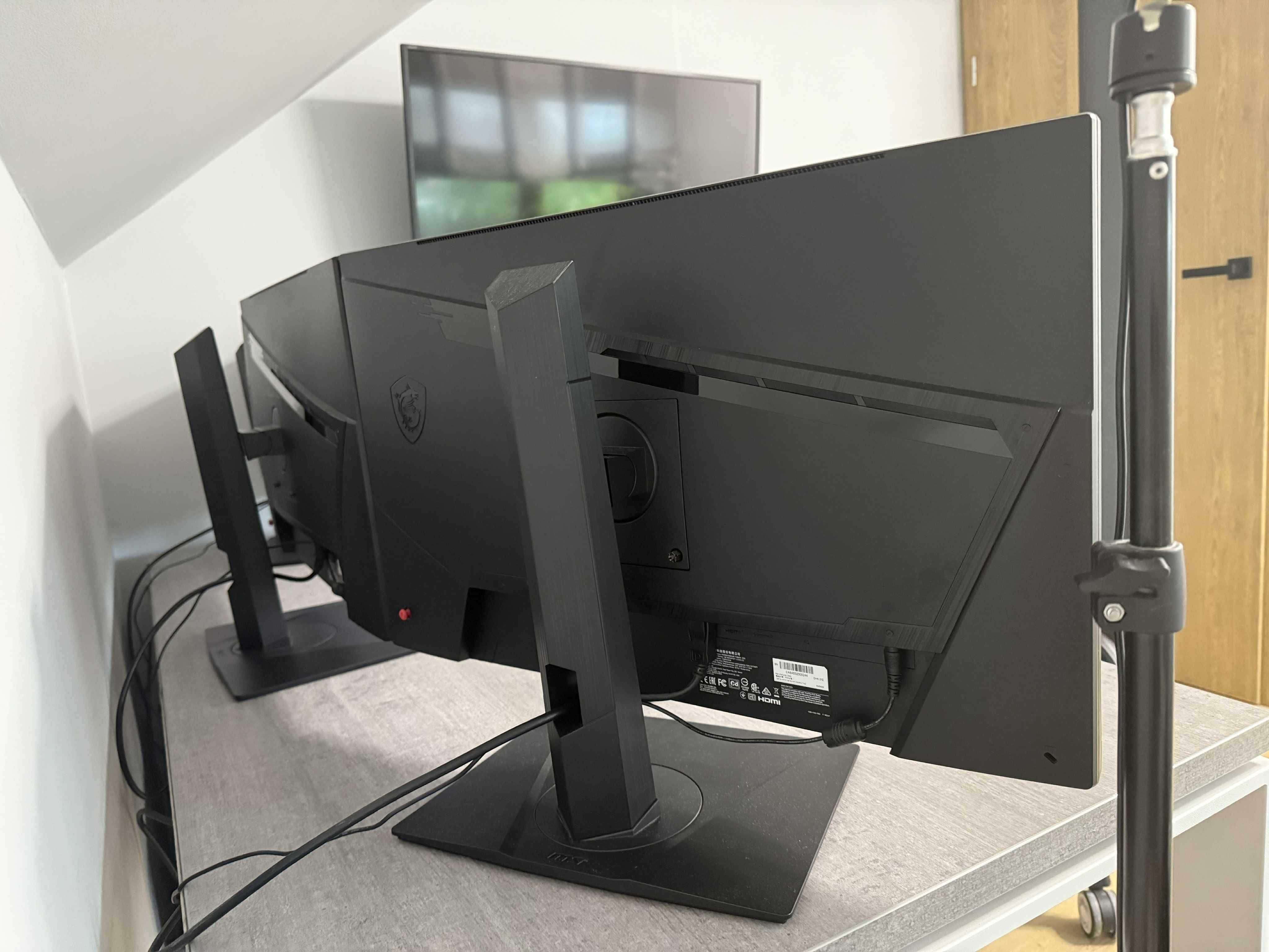 Monitor MSI Optix 27" 165Hz IPS 1440p – Idealny do gier, stan bdb!
