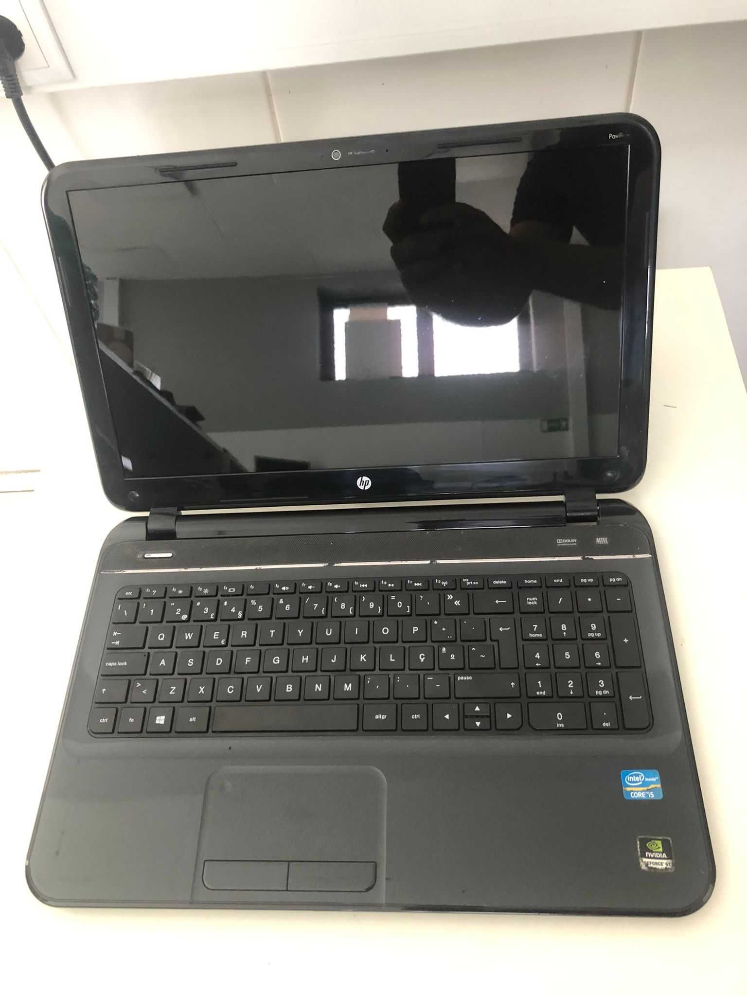 Computador Portátil HP SLEEKBOOK 15 - INTEL I5 - 4GB - 500GB