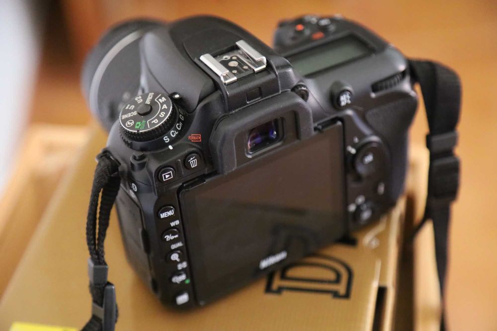 Nikon D7500 KIT 18-55mm + 70-300mm