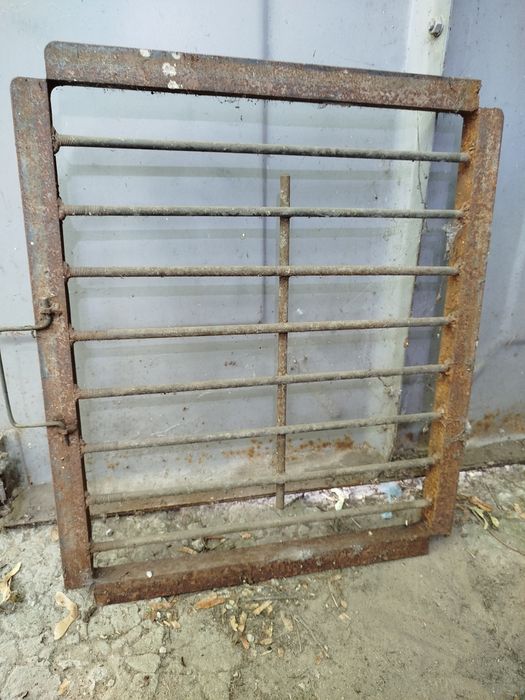 Продам стелажі само вивозом