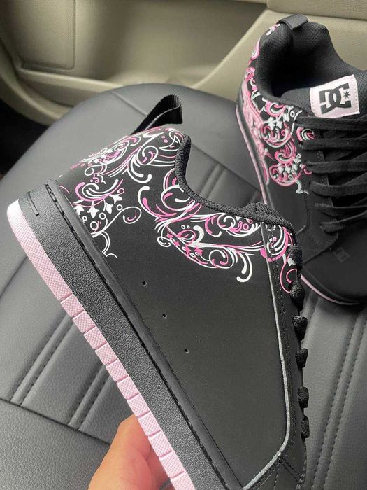 Женские кроссовки DC Shoes Court Graffik "Black/Pink" Размеры 36-41