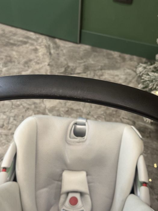 Автокрісло ( автолюлька) Cybex Cloud T i-Size (Plus)