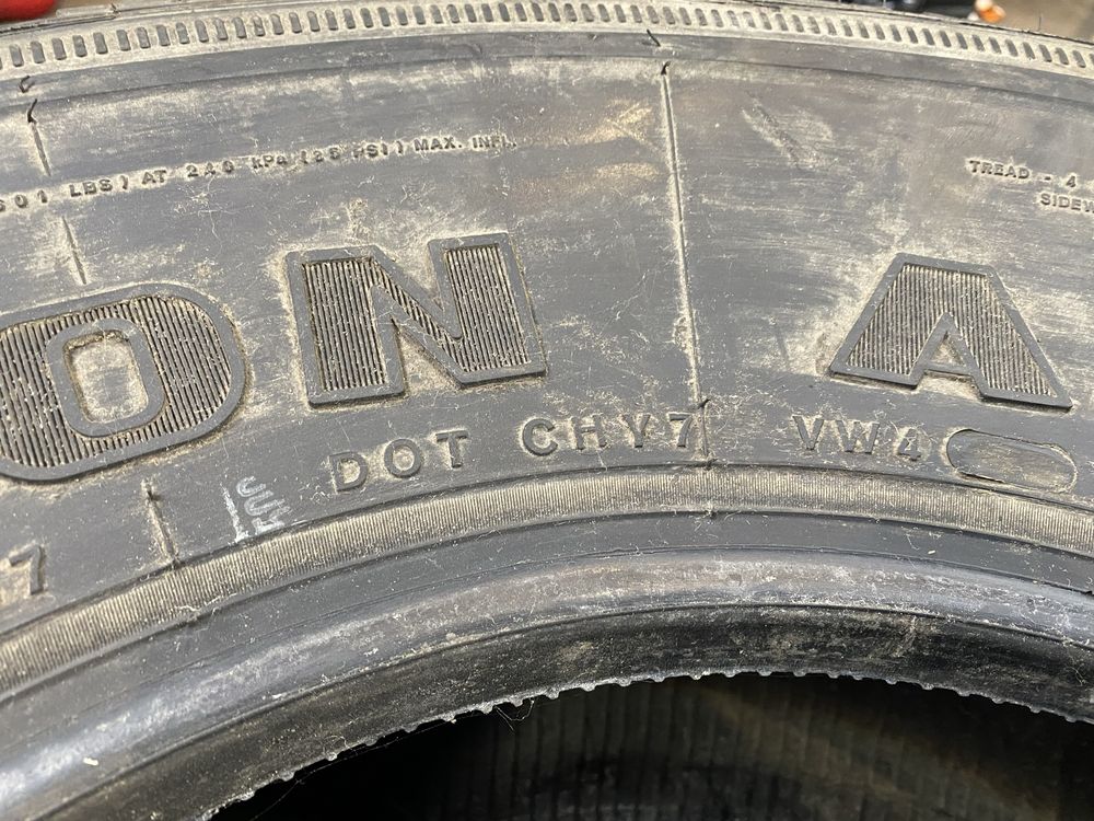 Dwie Opony Pirelli scorpion A/T 275/70/R16