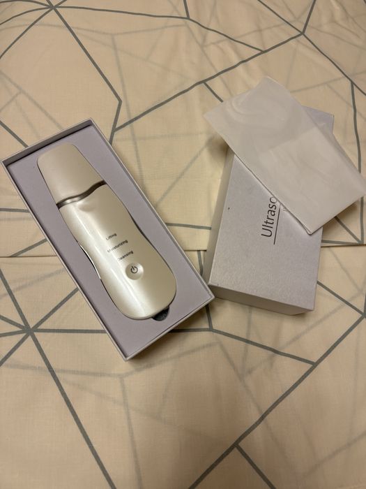 Ультразвуковий скрабер Для обличчя
