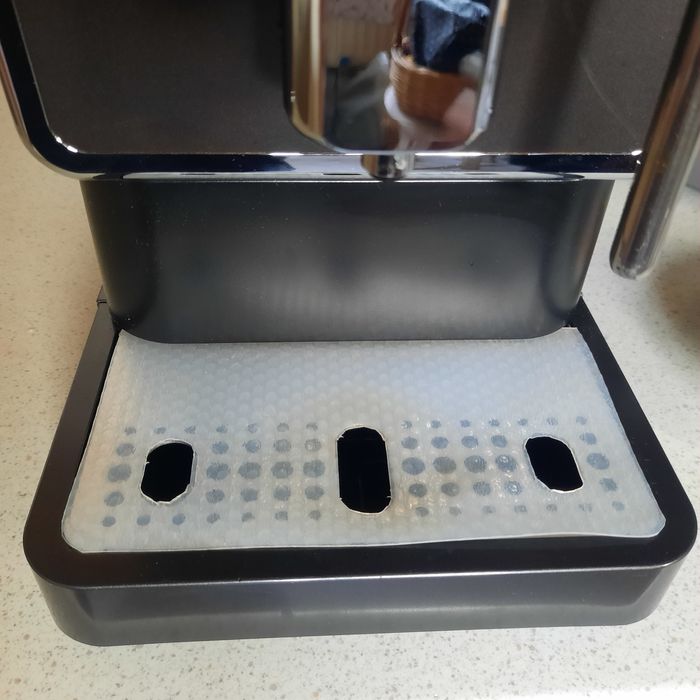 Ekspres do kawy Tchibo Esperto Latte, mało używany.