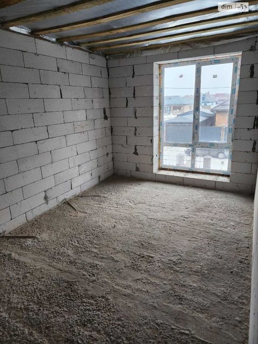 Таунхаус 3 поверхи 154 кв. м, 5 кімнат, 2 сотки, вул. Переможців