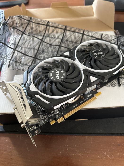 Placa grafica radeon RX570