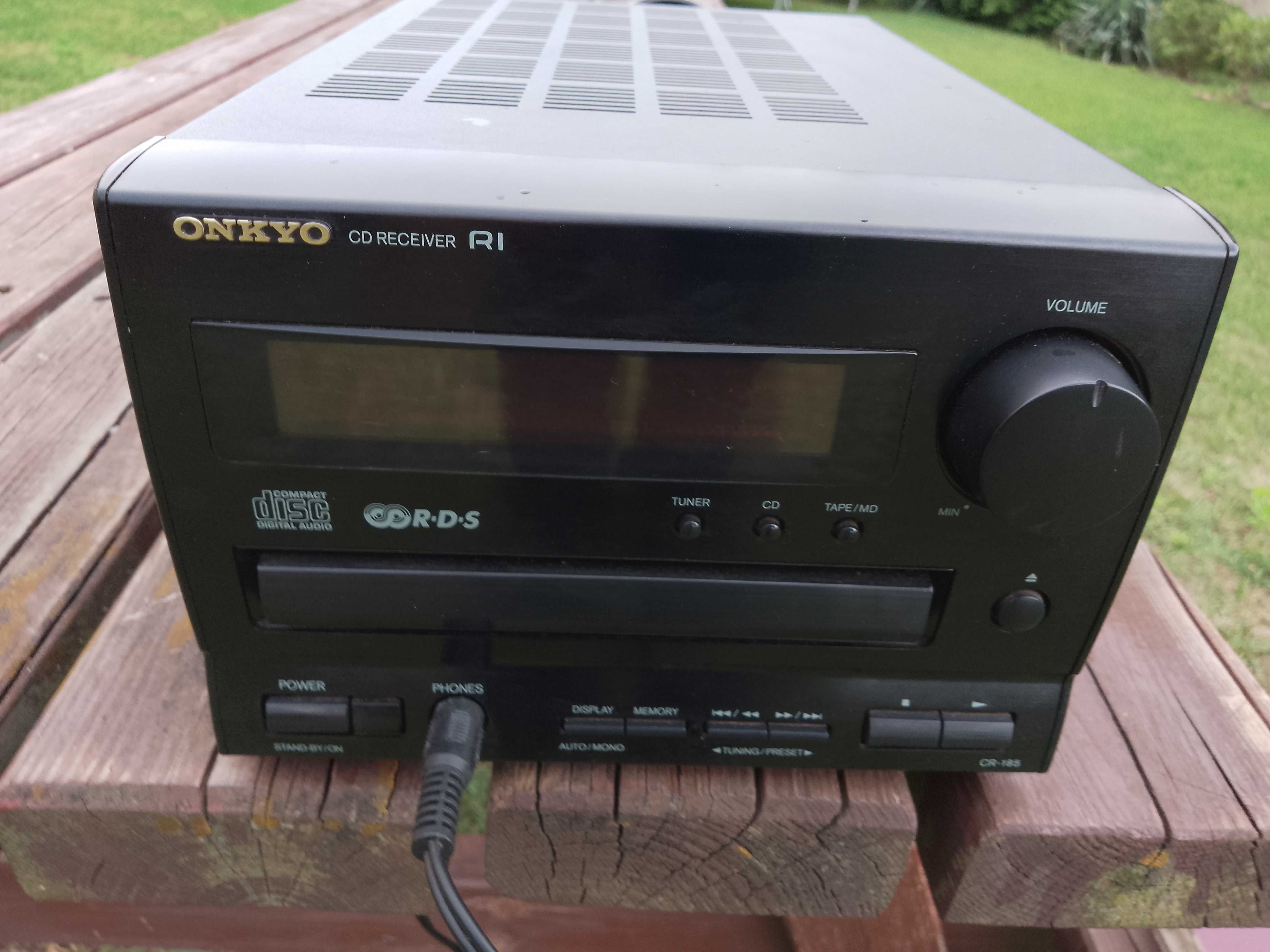 Amplituner Onkyo CR-185. Stan bardzo dobry.