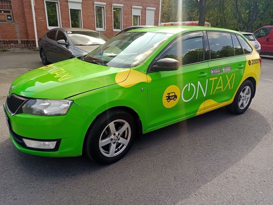 Skoda Rapid Spaceback 1.6 MPI Ontaxi FullBrand