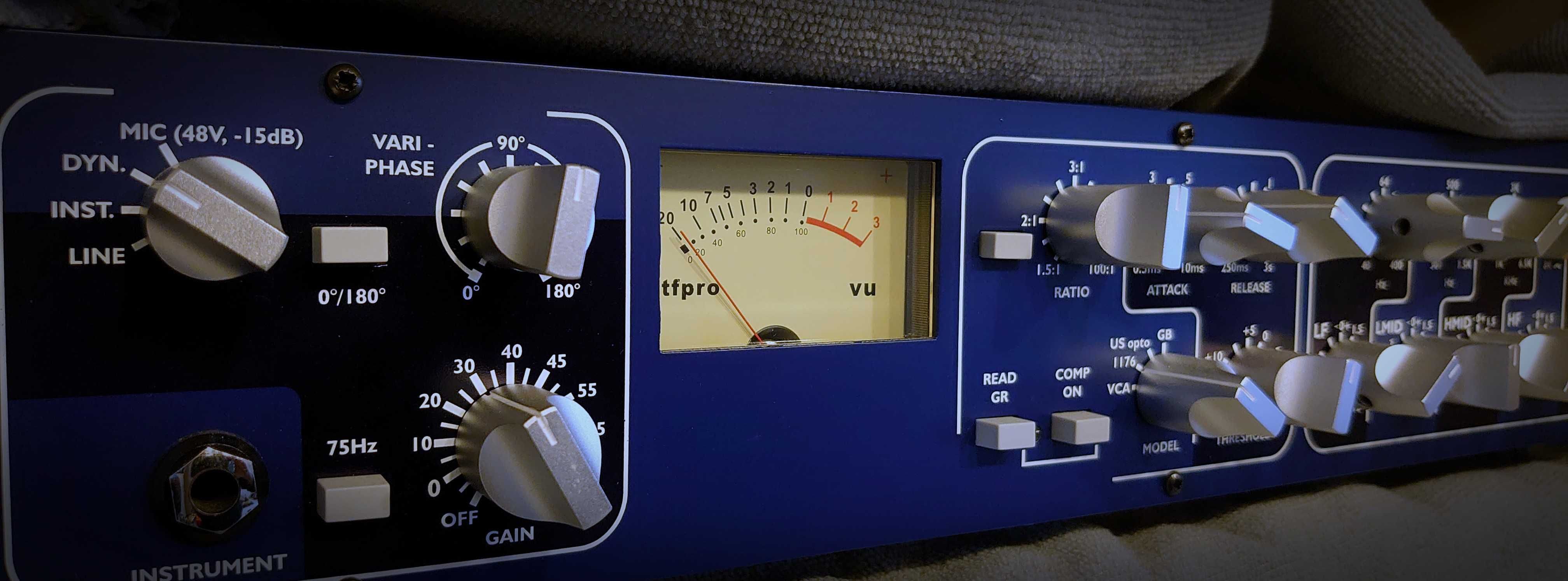 Preamp Tfpro P110 / mikrofonowo/gitarowy.  Stan perfekcyjny!