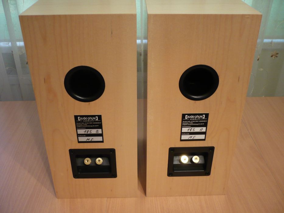Audio Physic Yara Evolution monitor kolumny głośnikowe .