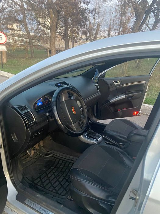 Срочно Продам Джили емгранд ес7 в хорошем состоянии