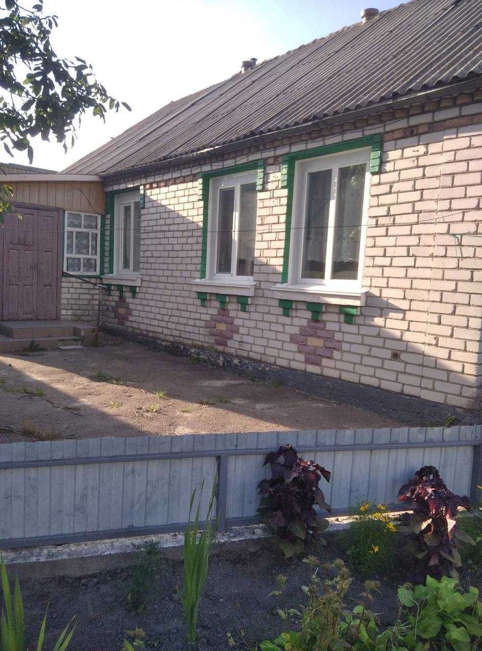 Продаж будинку, 73 кв.м, 3 кімнати, смт Пулини, 40 км від Житомира