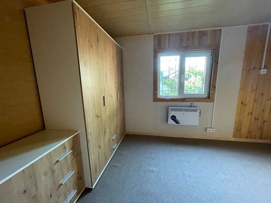 Будиночок на Русанівських садах