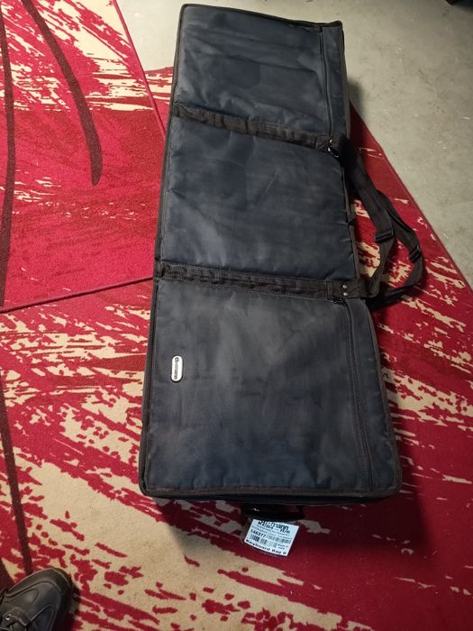 Pianino cyfrowe z torba jak nowe