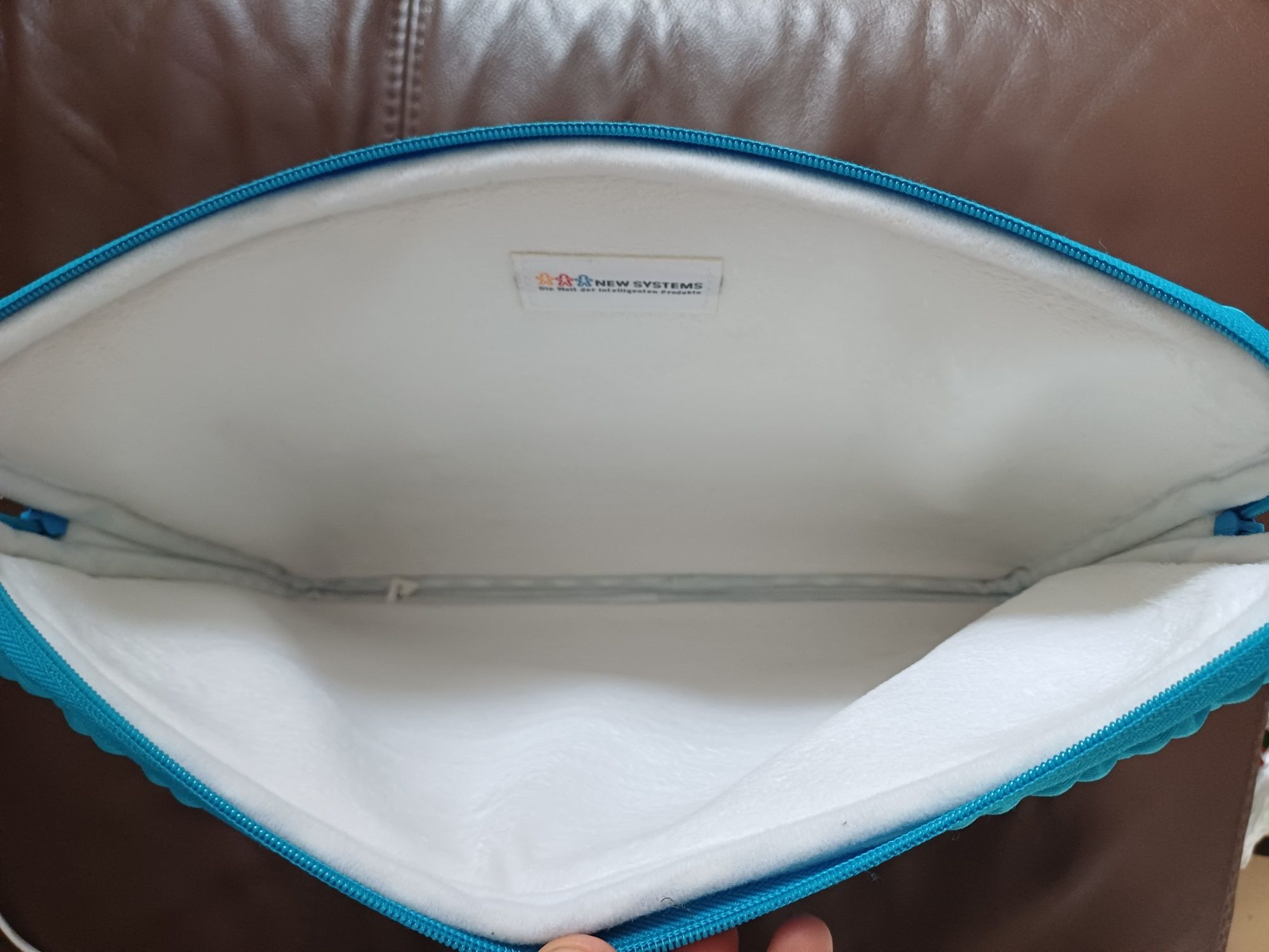 Pokrowiec na laptopa