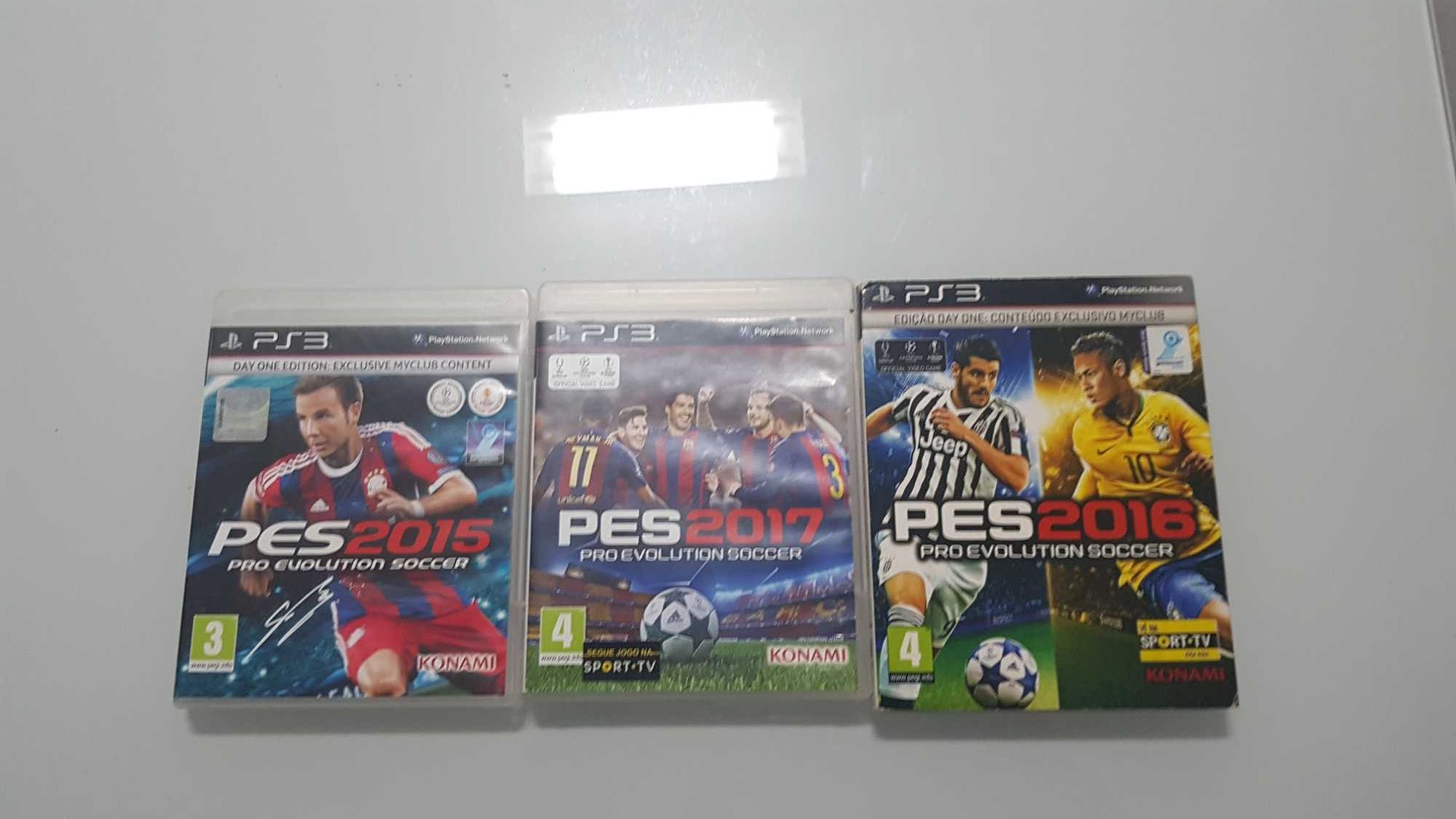 "Pro Evolution Soccer" Coleção PS2 e PS3