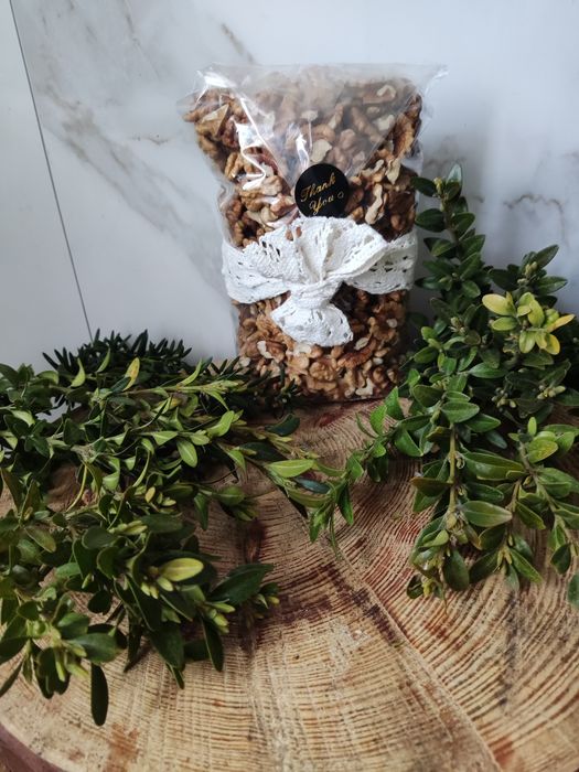 Orzechy włoskie połówki ćwiartki 400 gram