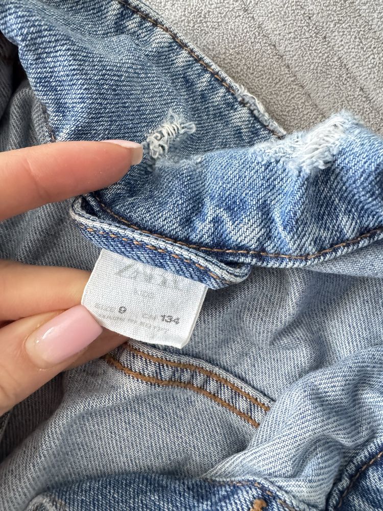 Джинсова Куртка zara для хлопчика , джинсовка