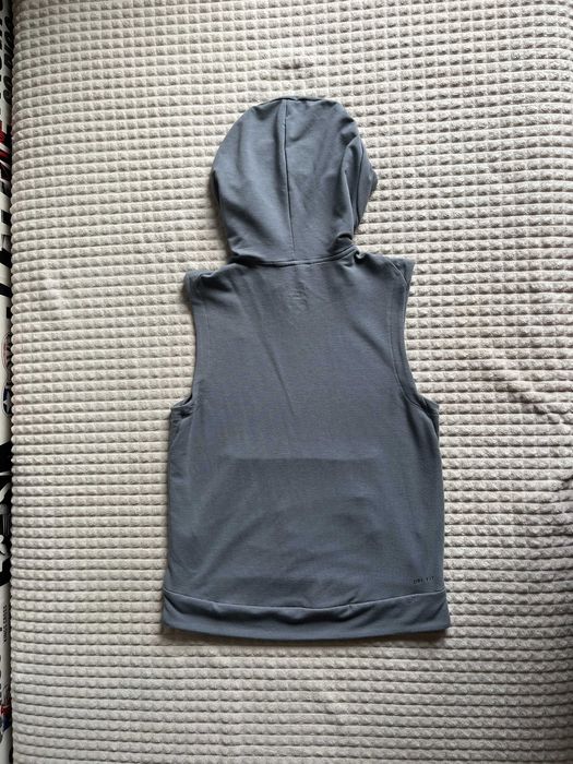 Bluza bez rękawów z kapturem Nike 12/13 lat