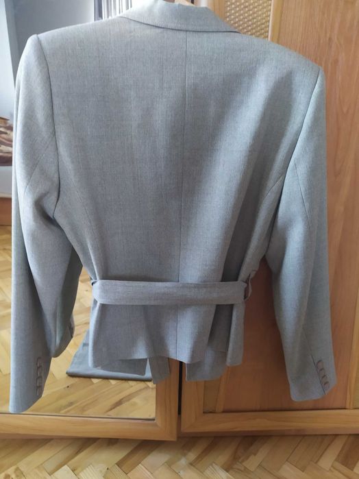 Komplet (marynarka plus spodnie)