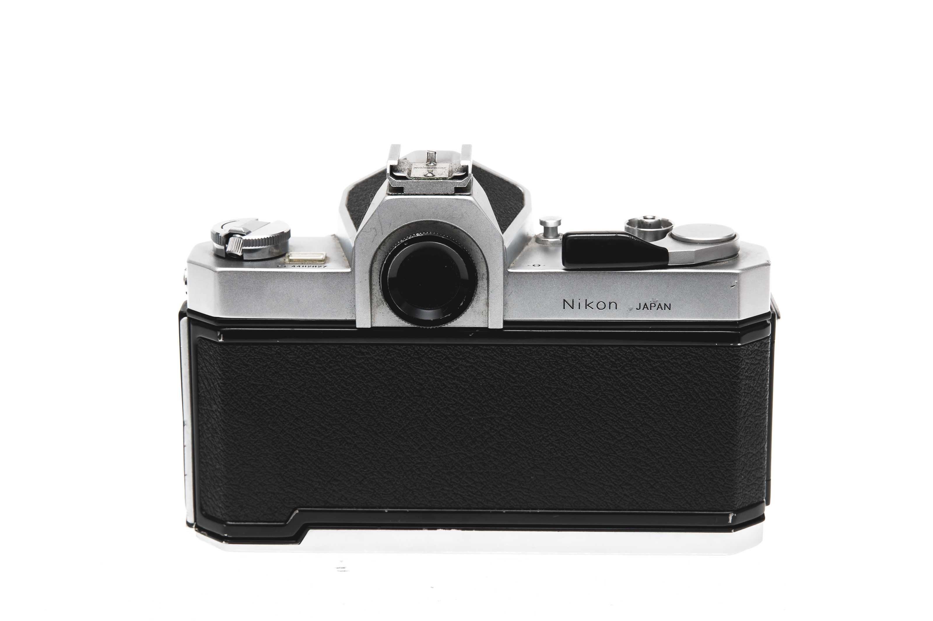 Nikkormat FT-N + Nikon Nikkor 50mm 1.8 AIS AI-S
