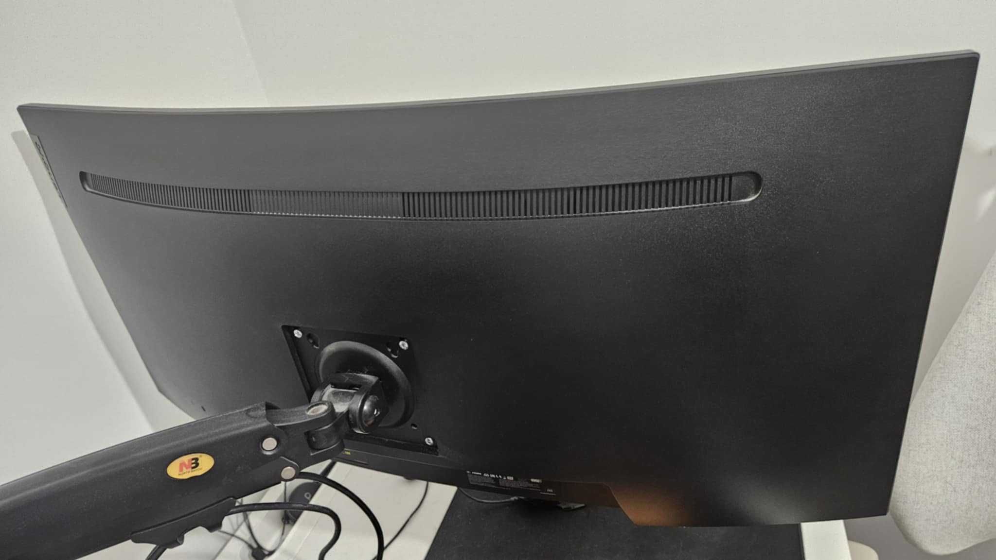 Uszkodzony Monitor Lenovo G34w-10, VA 144Hz, 34 cale, Zakrzywiony