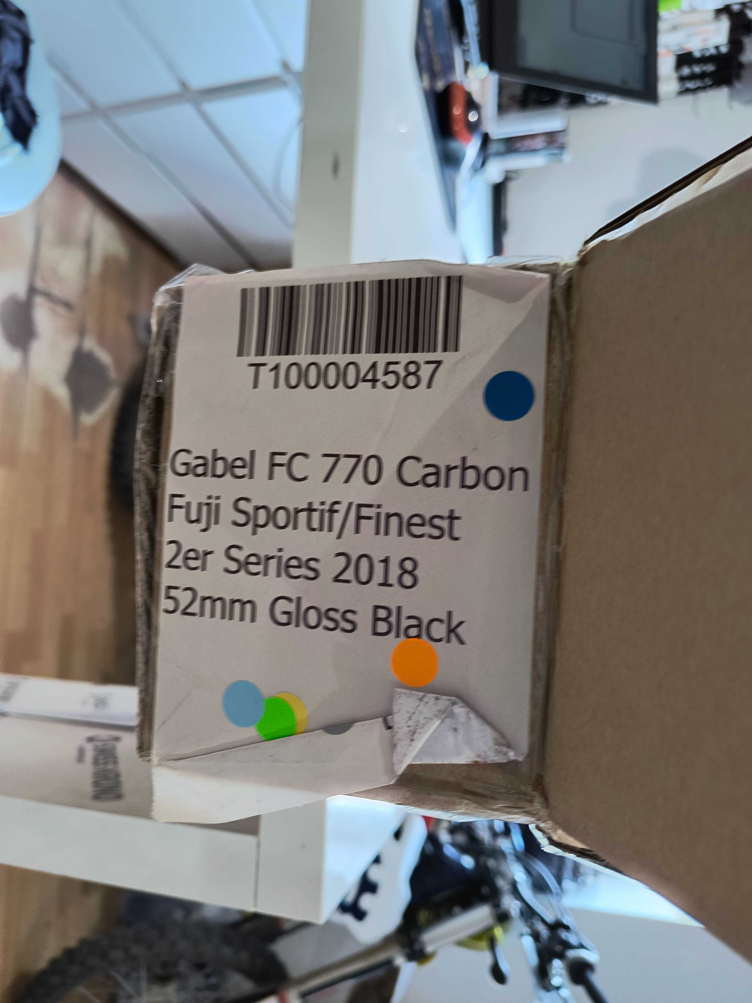 Widelec Szosowy Carbon Fuji Sportif - czarny połysk - NOWY - 52mm