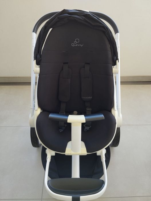 Carrinho Quinny Moodd Black Irony +Babycoque Bebeconfort + Capa