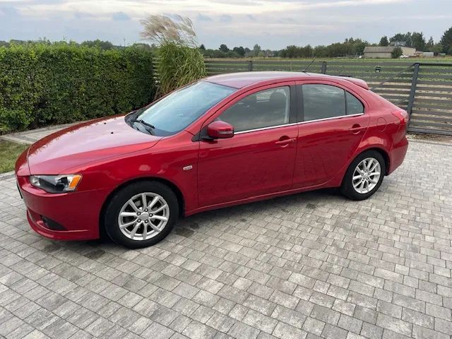 Mitsubishi Lancer Mitsubishi Lancer Sportback 1.6  117 KM