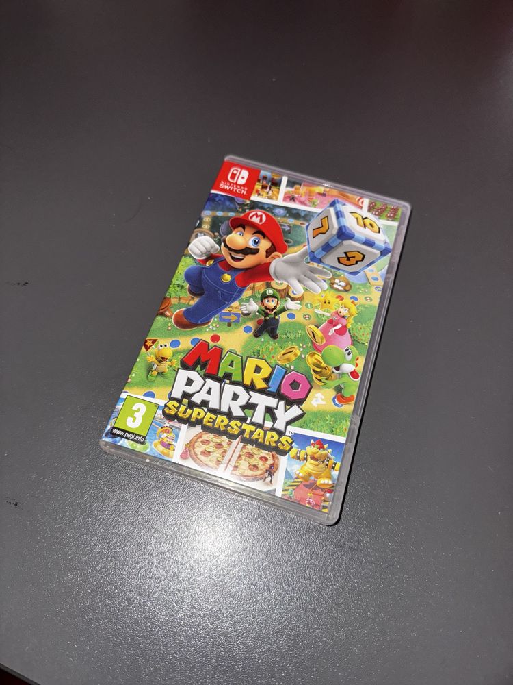 Nintendo Switch Oled + gra Mario Party Superstars + 2 joycony