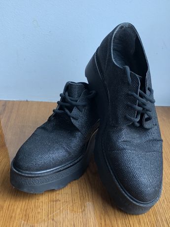Стильні туфлі