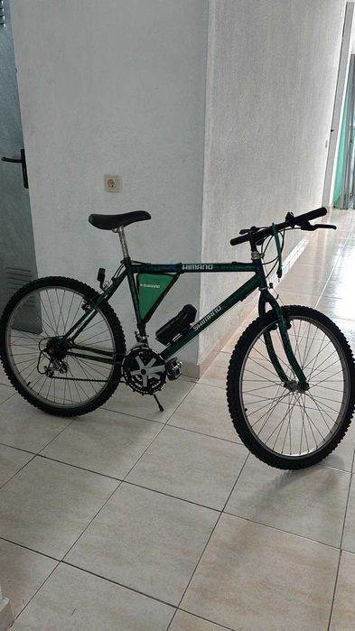 Bicicleta Shimano – 18 Mudanças – Roda 28 – Com Pouco Uso