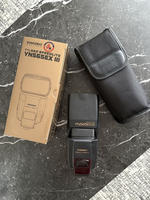 Lampa reporterska Yongnuo YN565EX III