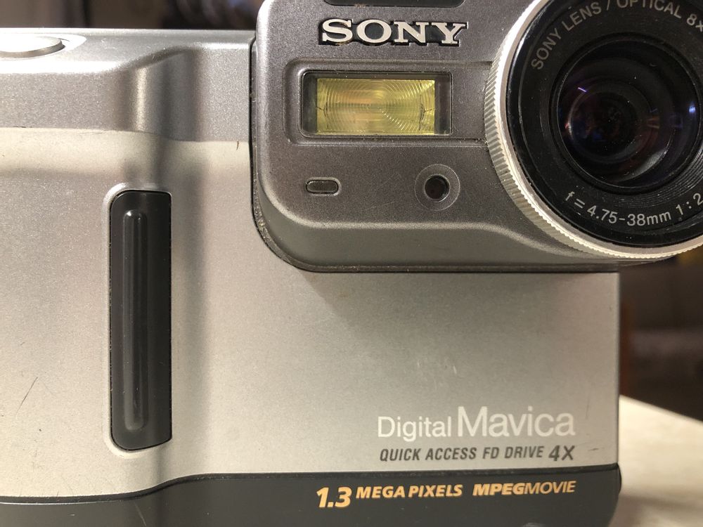 Sony Mavica 1,3 mega pixels