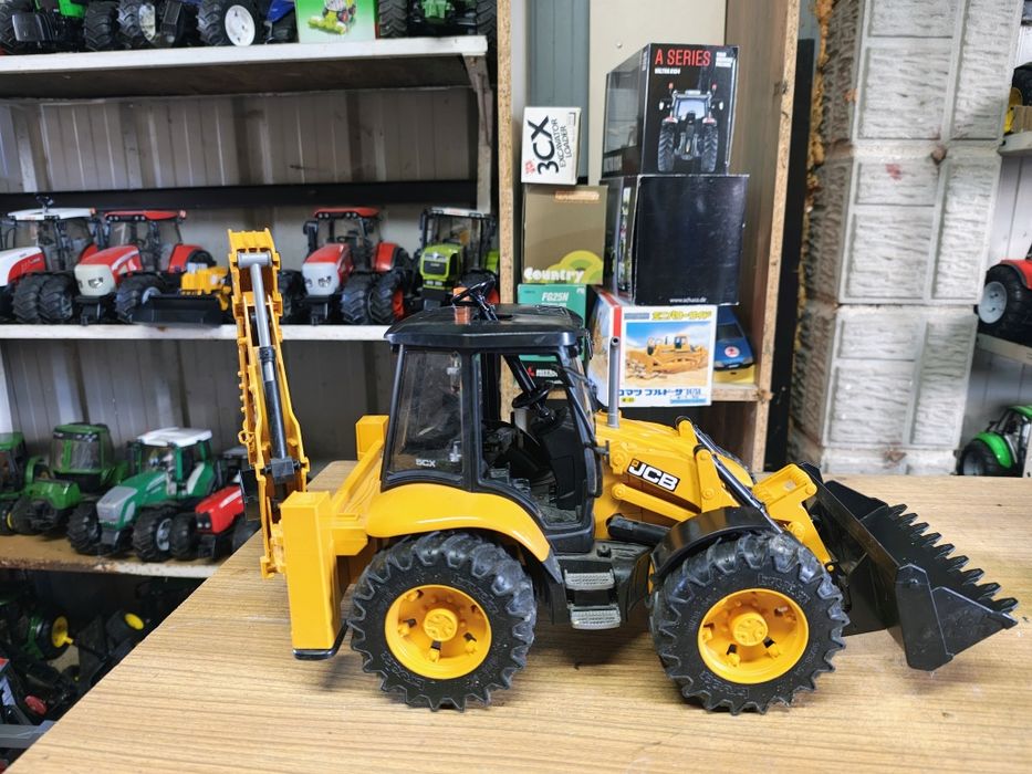 Bruder koparka JCB