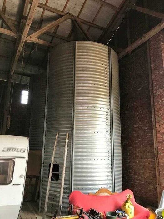 Silos zbozowy pod dach