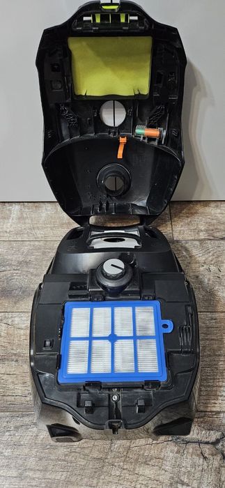 Продам пилосос Electrolux