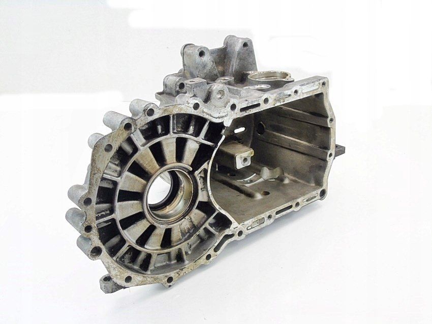 Obudowa Skrzyni Biegów Euh 1.9 Tdi Golf 4 A3 Leon