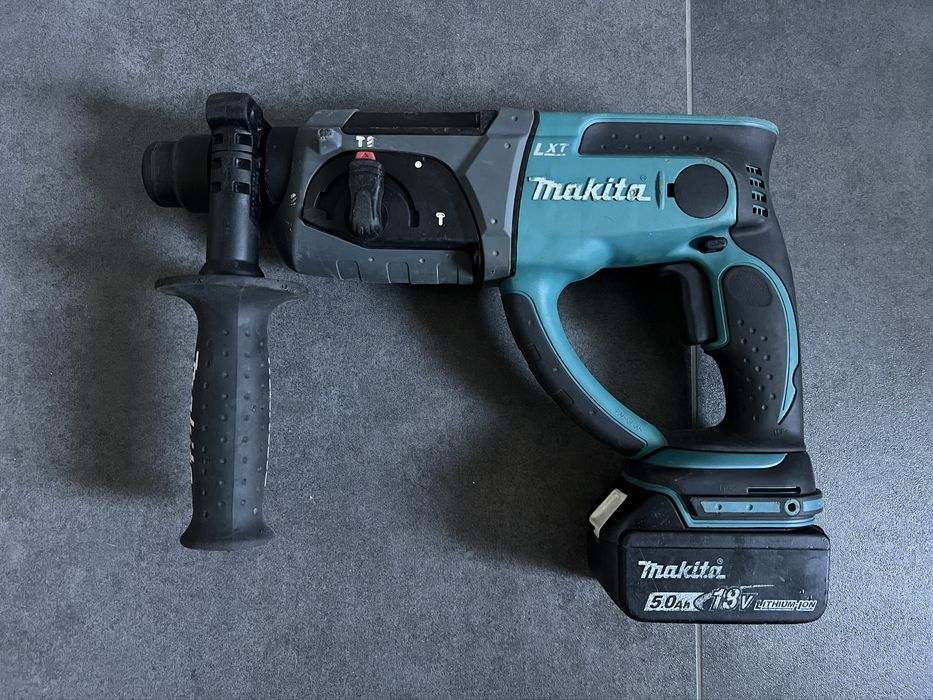 Акум.перфоратор Makita DHR 202+АКБ 5.0Ah