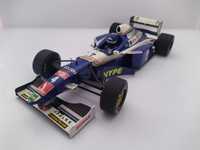 F1 Renault Williams FW 19 1997r Skala 1:18 Minichamps