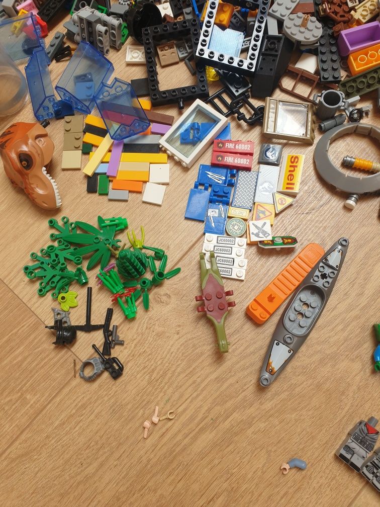 Klocki lego dużo