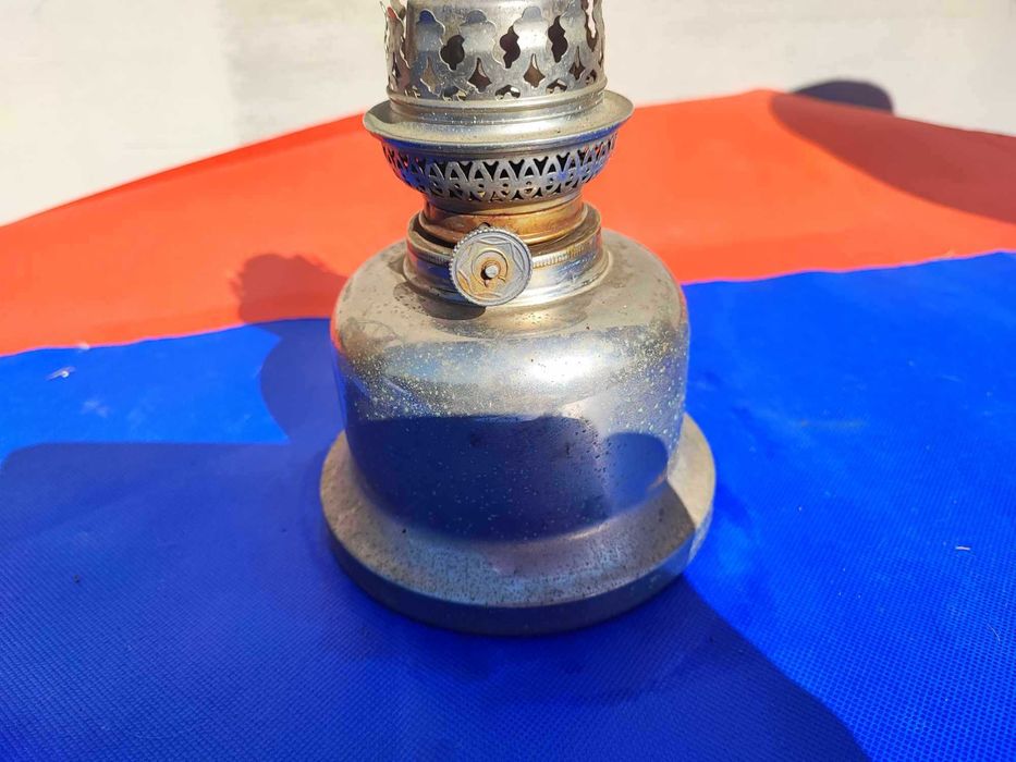 Przedwojenna mosiężna niklowana lampa naftowa,sygn.Palmers