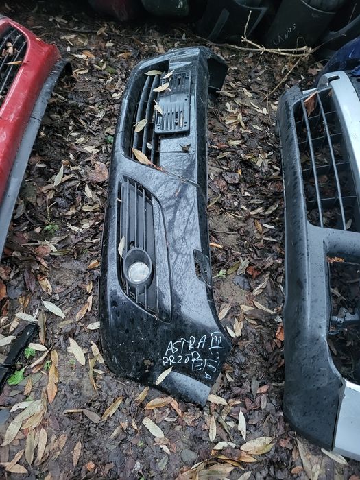 Astra 3  Zderzak Przód