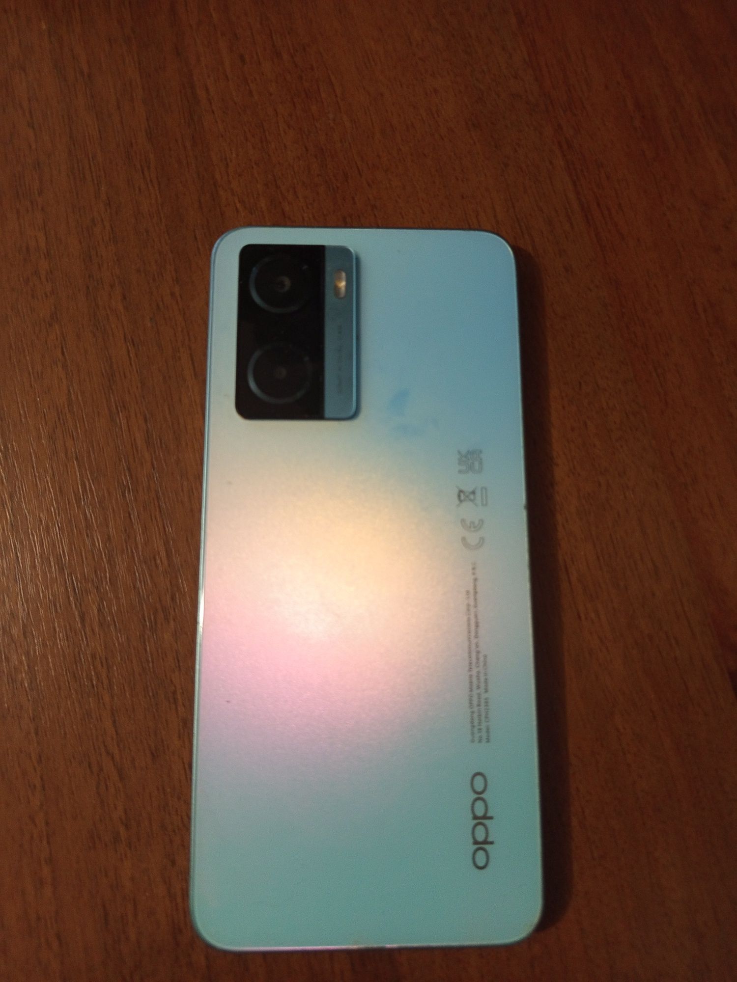 Продам телефон Oppo A57S